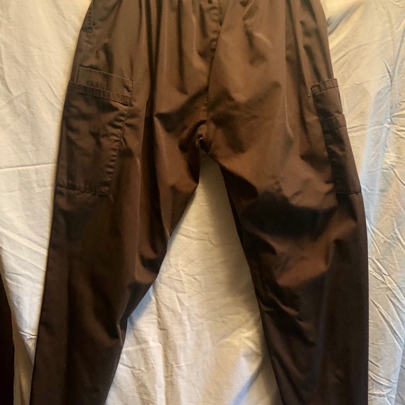 🔥 SCRUBS: BUY 2/GET 1 1/2 OFF!pants, EUC, XLp - Picture 4 of 5